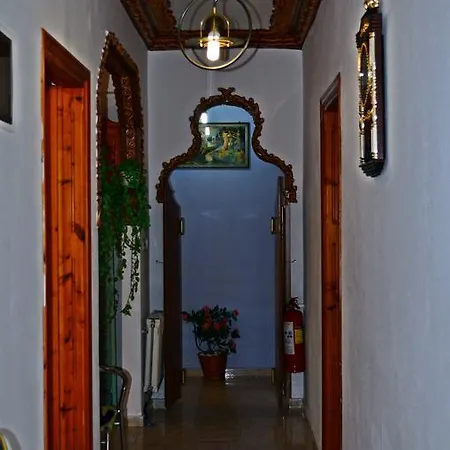 شقة Amversa's Skála Marión